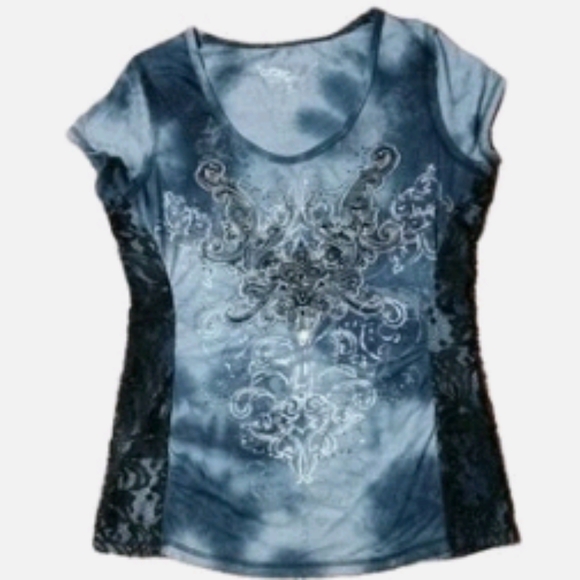 Maurices Silver Graphic Short Sleeve Blouse - Picture 4 of 5